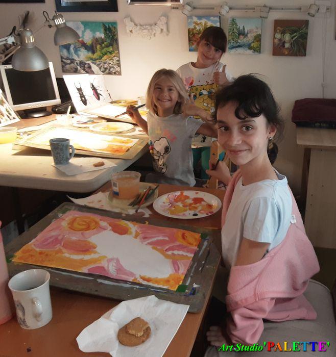 Art Studio PALETTE.  2022 Arina, Sofia, Margarita