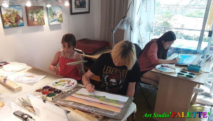 Art Studio PALETTE.  2022 Ana Elena, Angelina